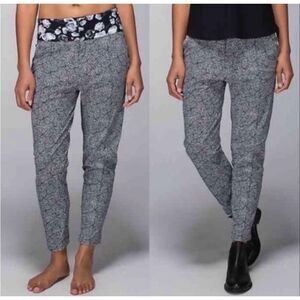 Lululemon Departure Pants Plush Petal Size 6